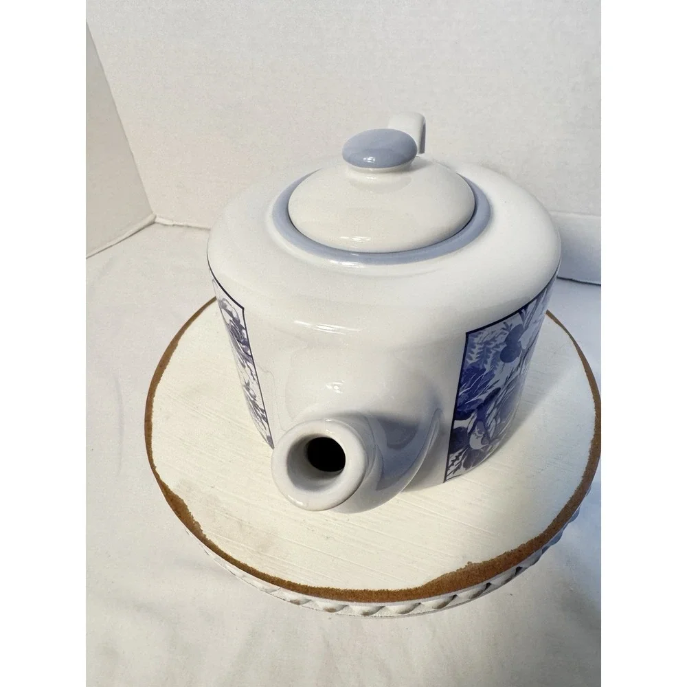 Vtg New Condition Stoneware White Blue Floral Teapot ‎ Made in Thailand  6